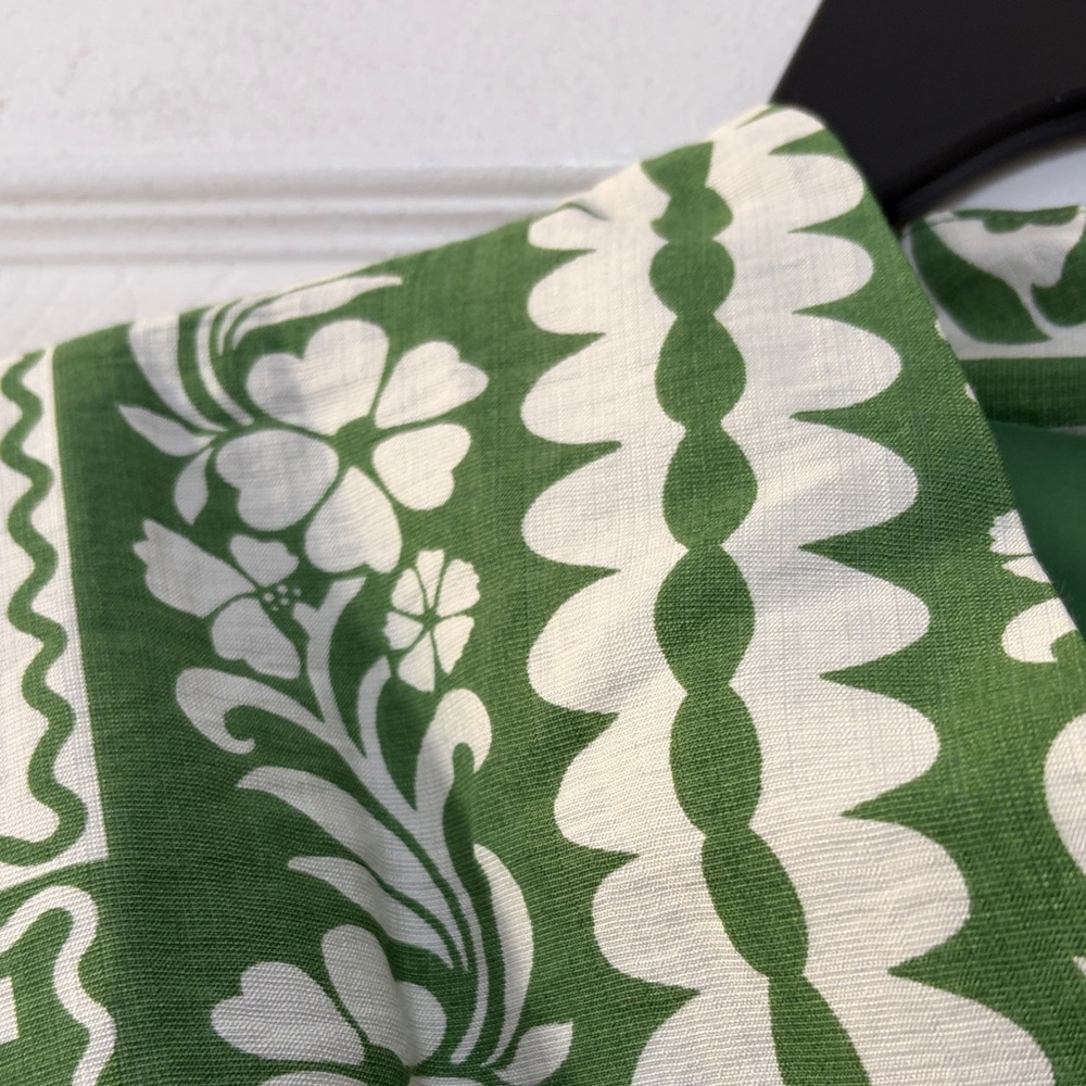 Umgee Green and White Patterned Blouse - Picture 3 of 6